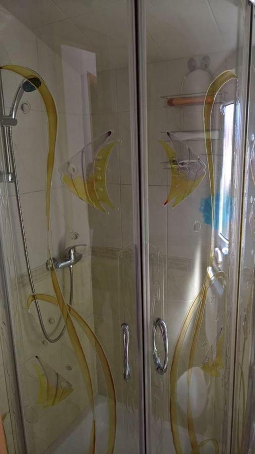 Apartment Poleti Малинска Екстериор снимка